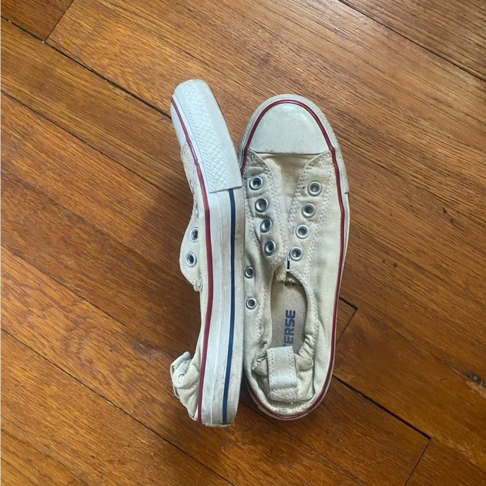 Converse Womens Slip-On Sneakers